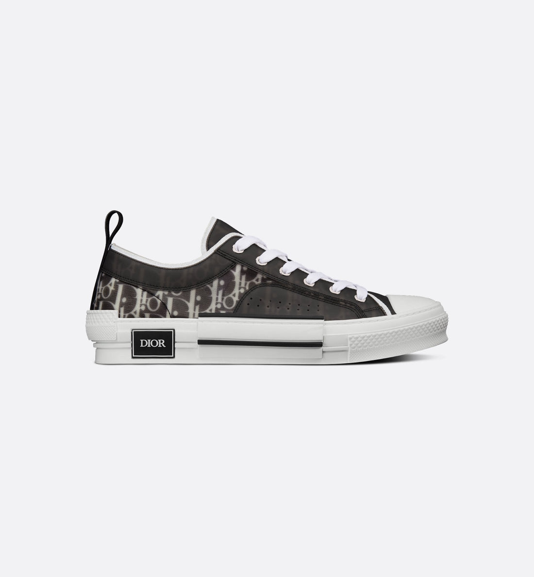 B23 Low-Top Sneaker
White and Black Dior Oblique Canvas