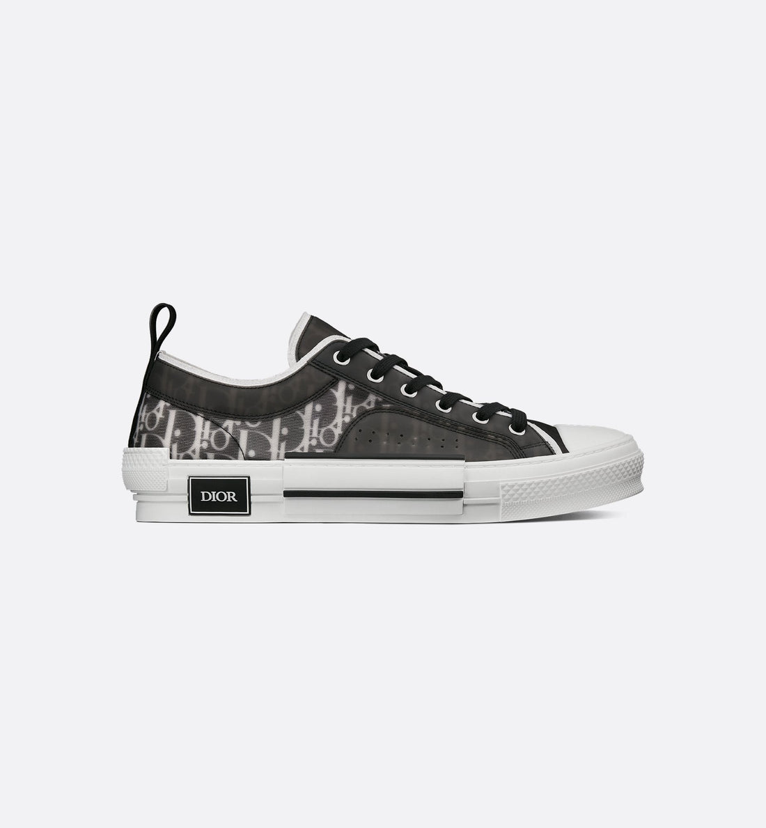 B23 Low-Top Sneaker
White and Black Dior Oblique Canvas