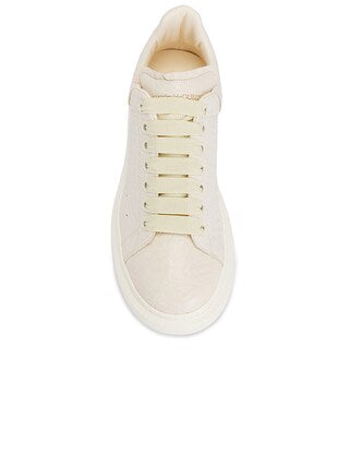 MCQUEEN
Oversized Sneaker